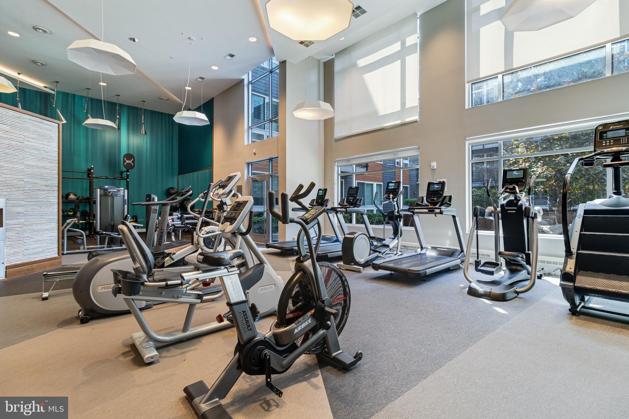 NATIONAL HARBOR - Residential