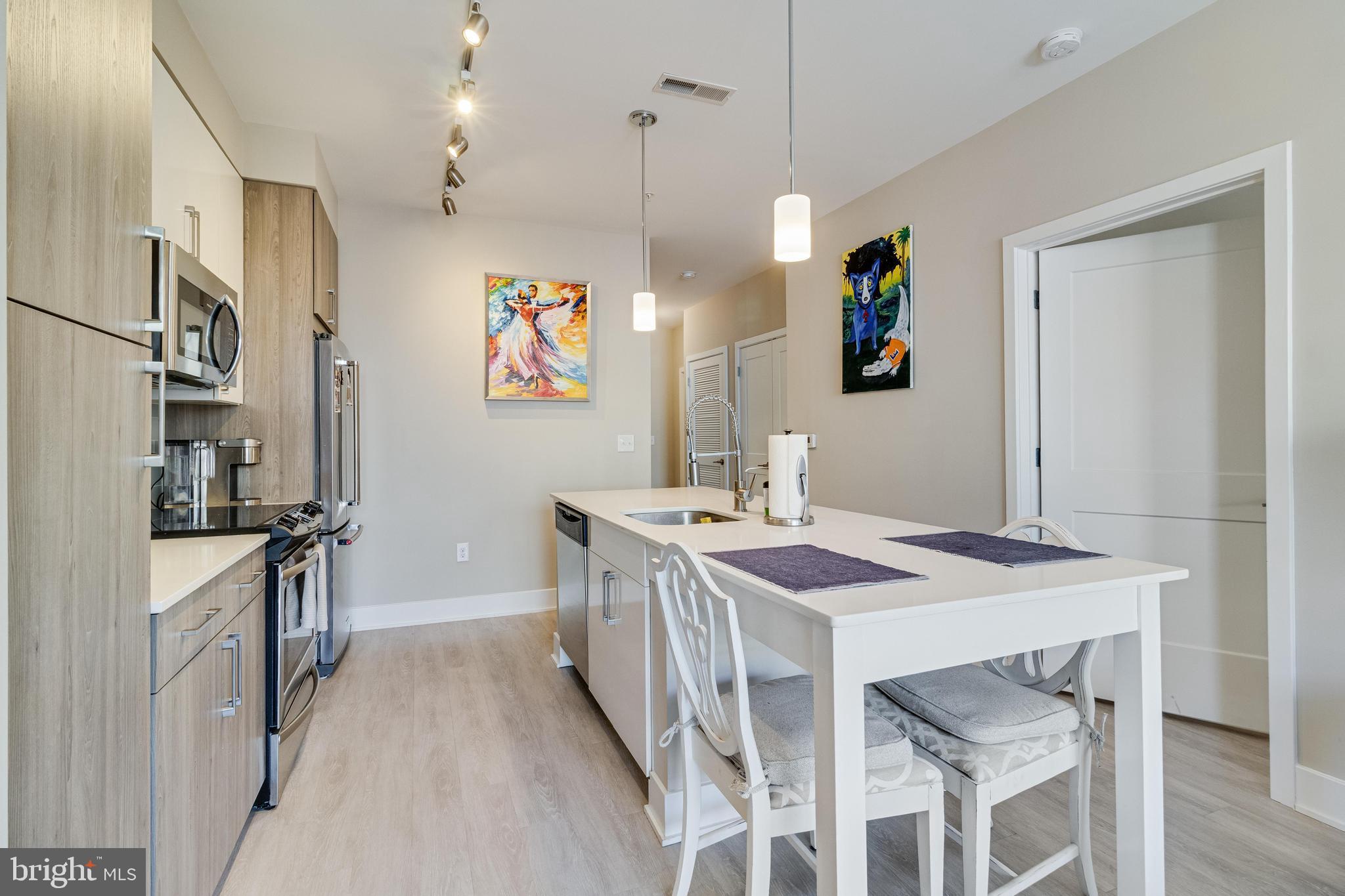 NATIONAL HARBOR - Residential