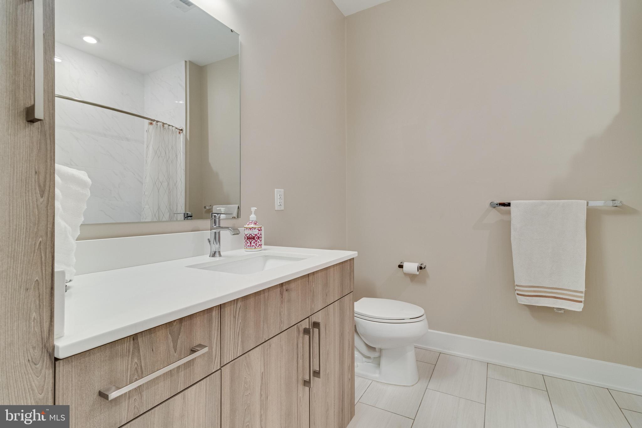 NATIONAL HARBOR - Residential