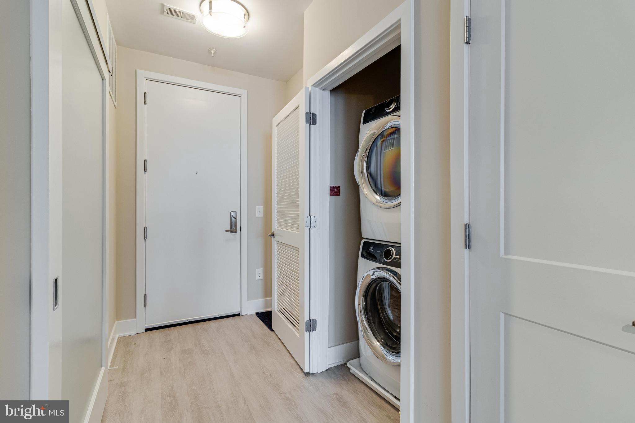 NATIONAL HARBOR - Residential