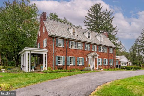 407 N TULPEHOCKEN ROAD READING PA 19601