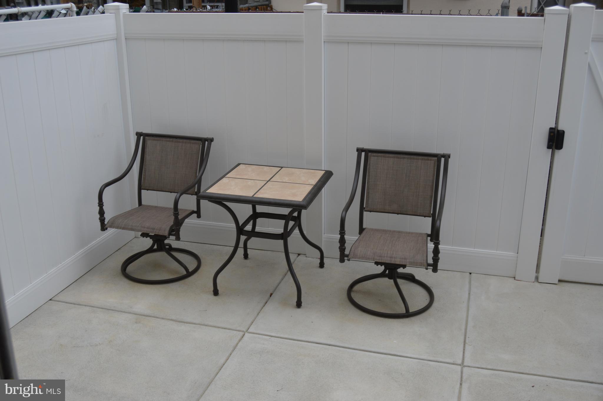 GIRARD ESTATES - Residential