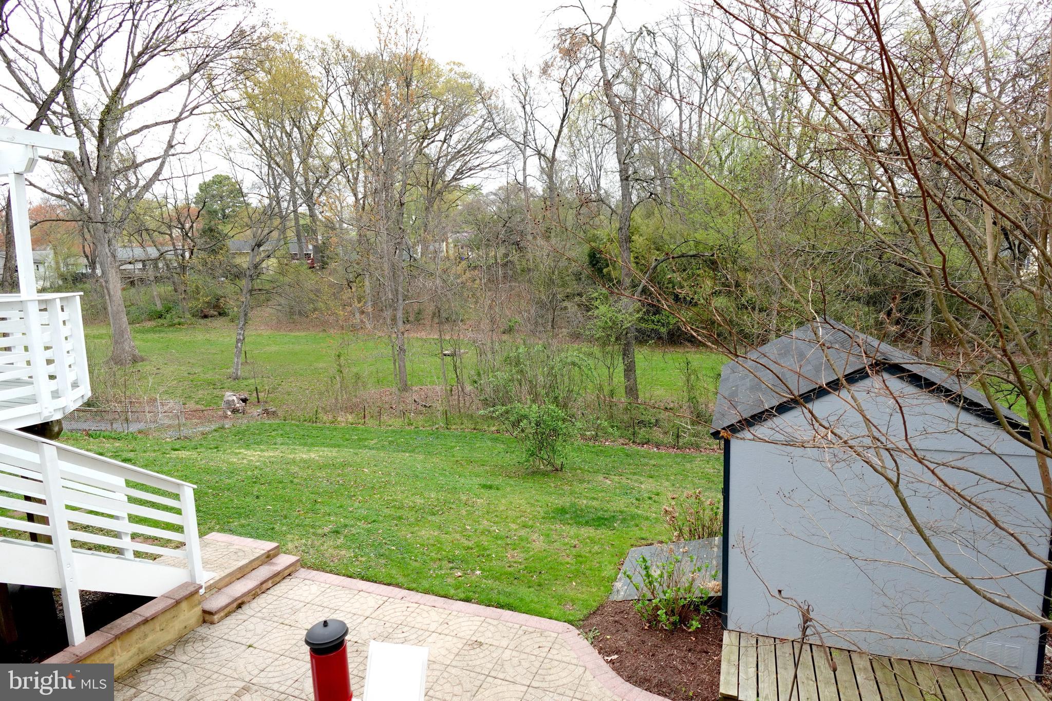 SILVER ROCK PARK - Residential Lease