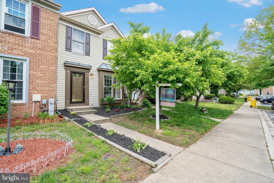 BACK ON THE MARKET-BUYER'S FINANCING FELL THROUGH! Affordable Townhome In Seven Oaks! This Well Maintained Home Offers 3 Finished Levels With Double Master Bedrooms On The Upper Level! Sellers Have Installed a New Heat/AC System, Water Heater, And Had The Entire Home Freshly Painted For New Owners! Rear Slider Leads To Recently Stained and Reinforced Oversized Deck Backing To Woods! Extensive Community Amenities Including Pool, Tot Lots, Walking Trails and Much More! Very convenient to all major commuter routes!