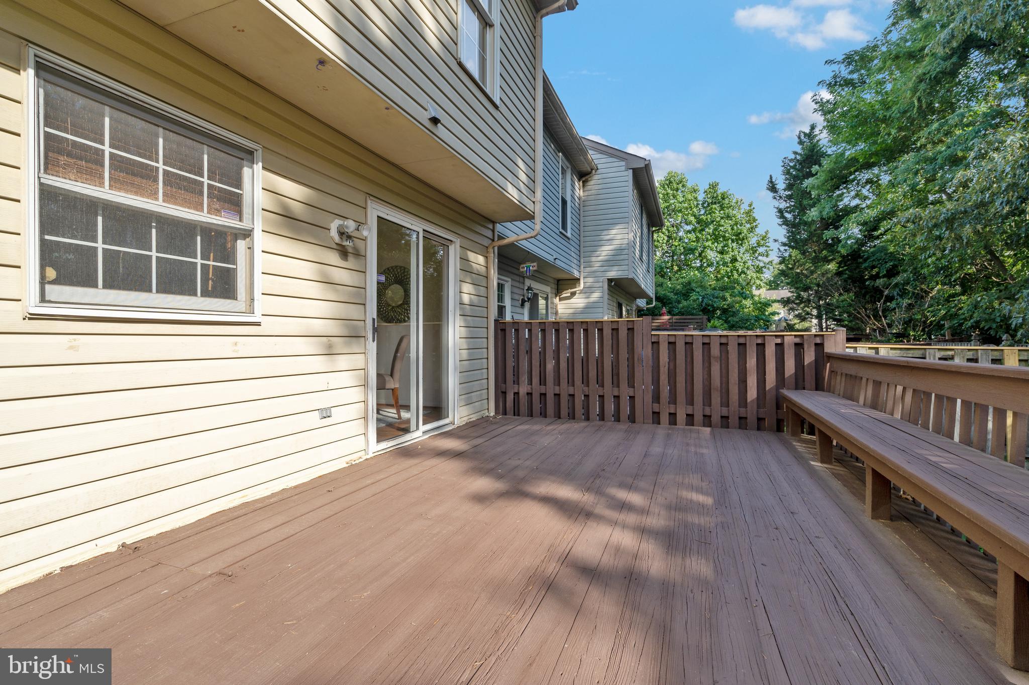 SEVEN OAKS - Residential