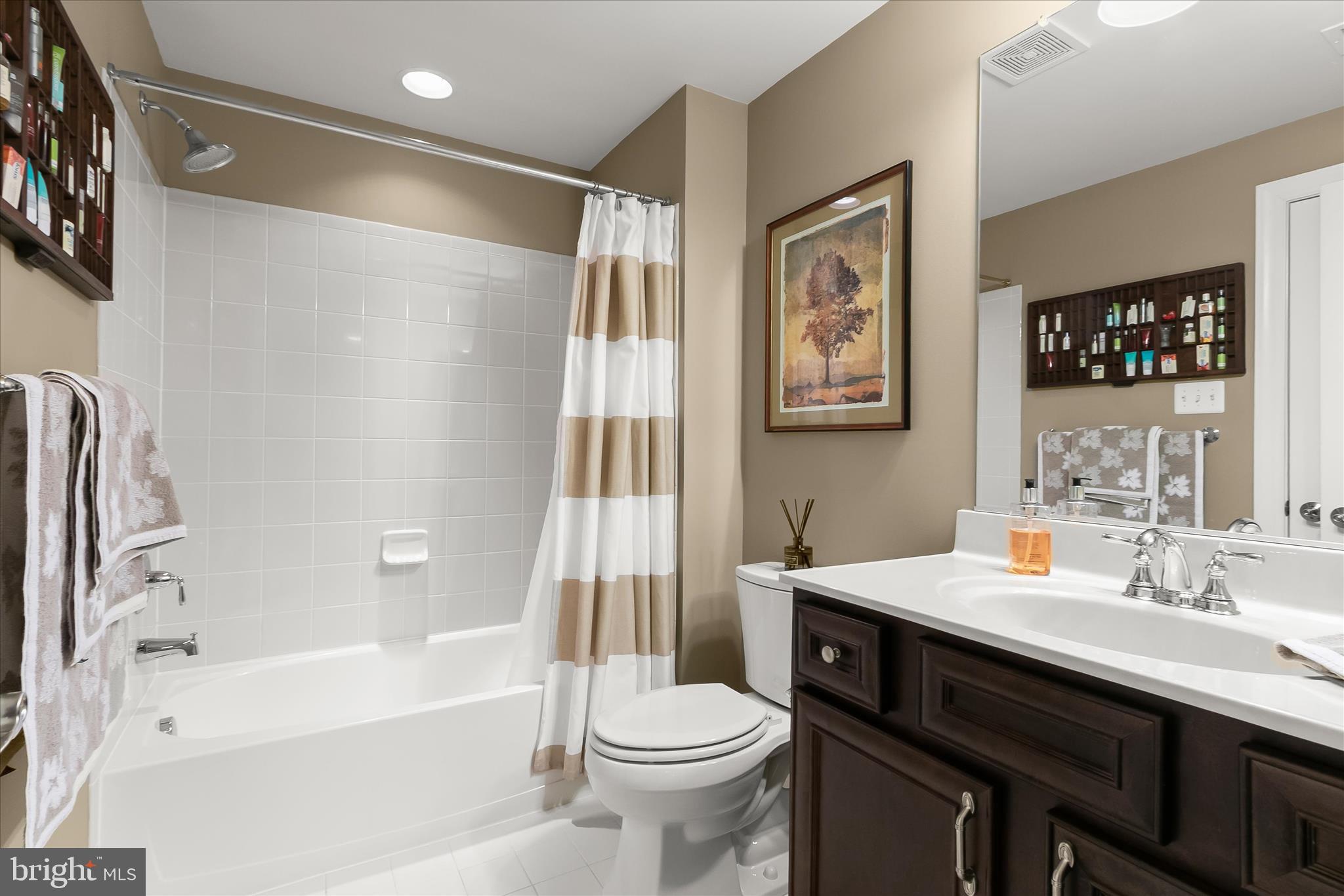 MAPLE LAWN - Residential