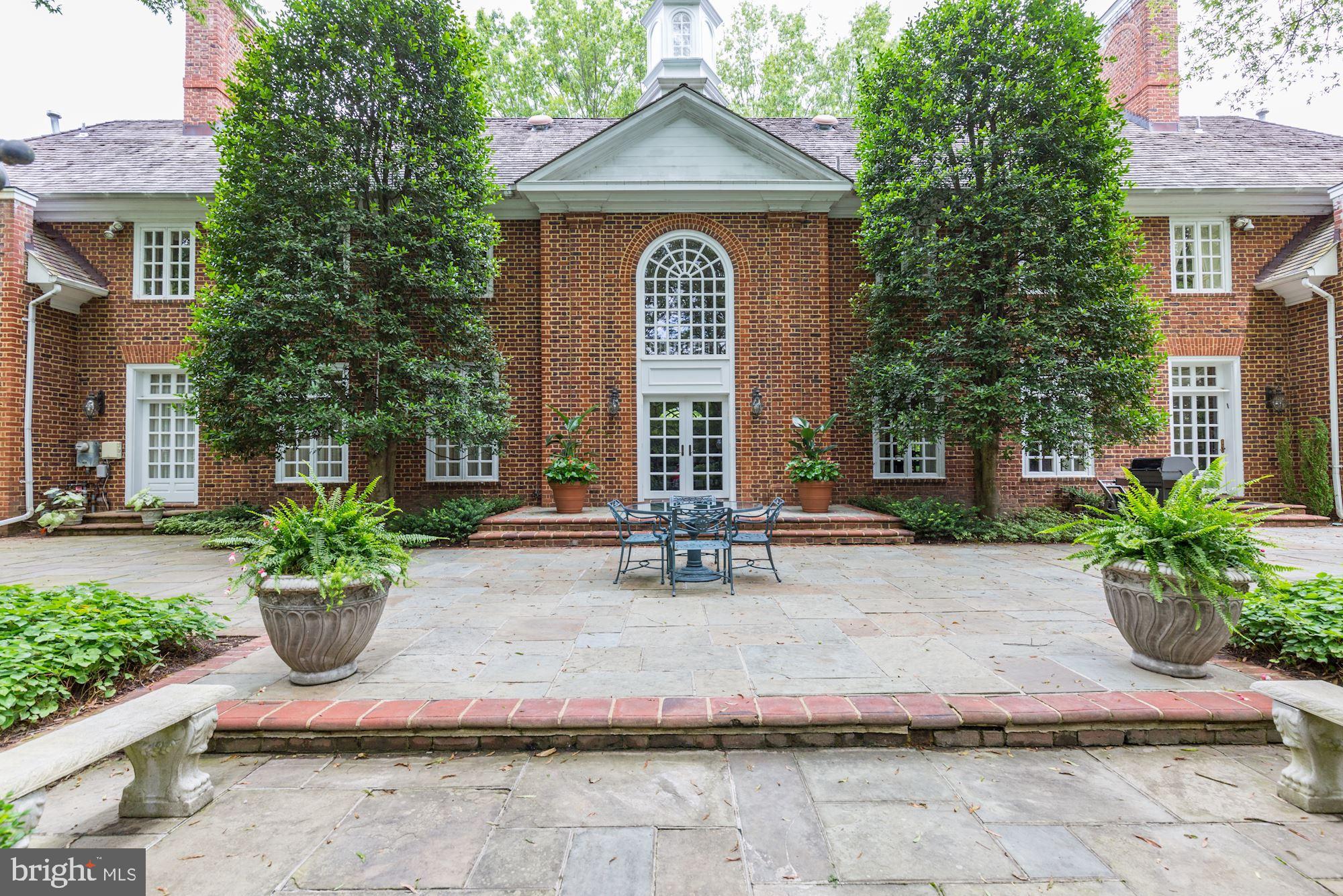 VIERS MILL VILLAGE - Residential