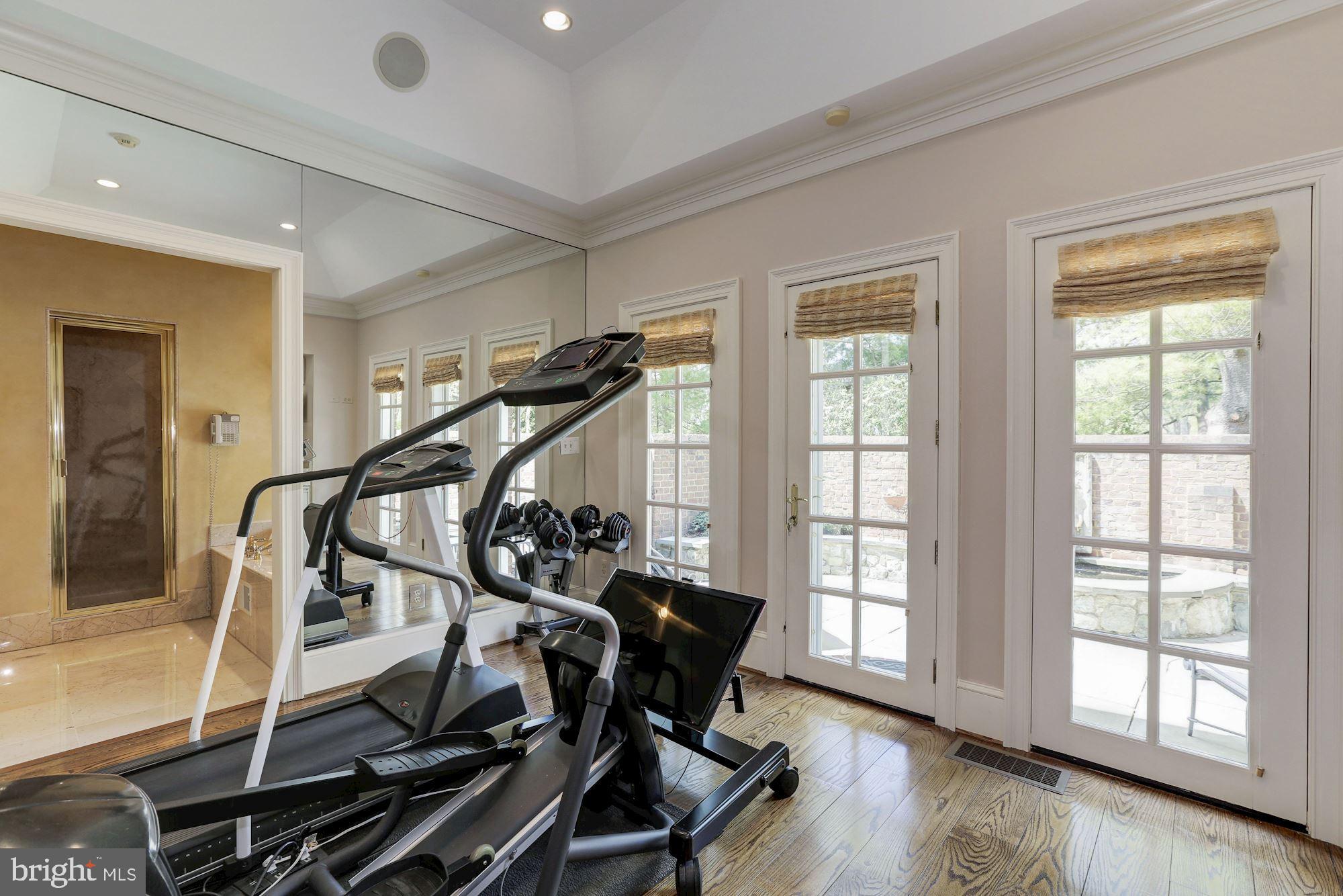 VIERS MILL VILLAGE - Residential