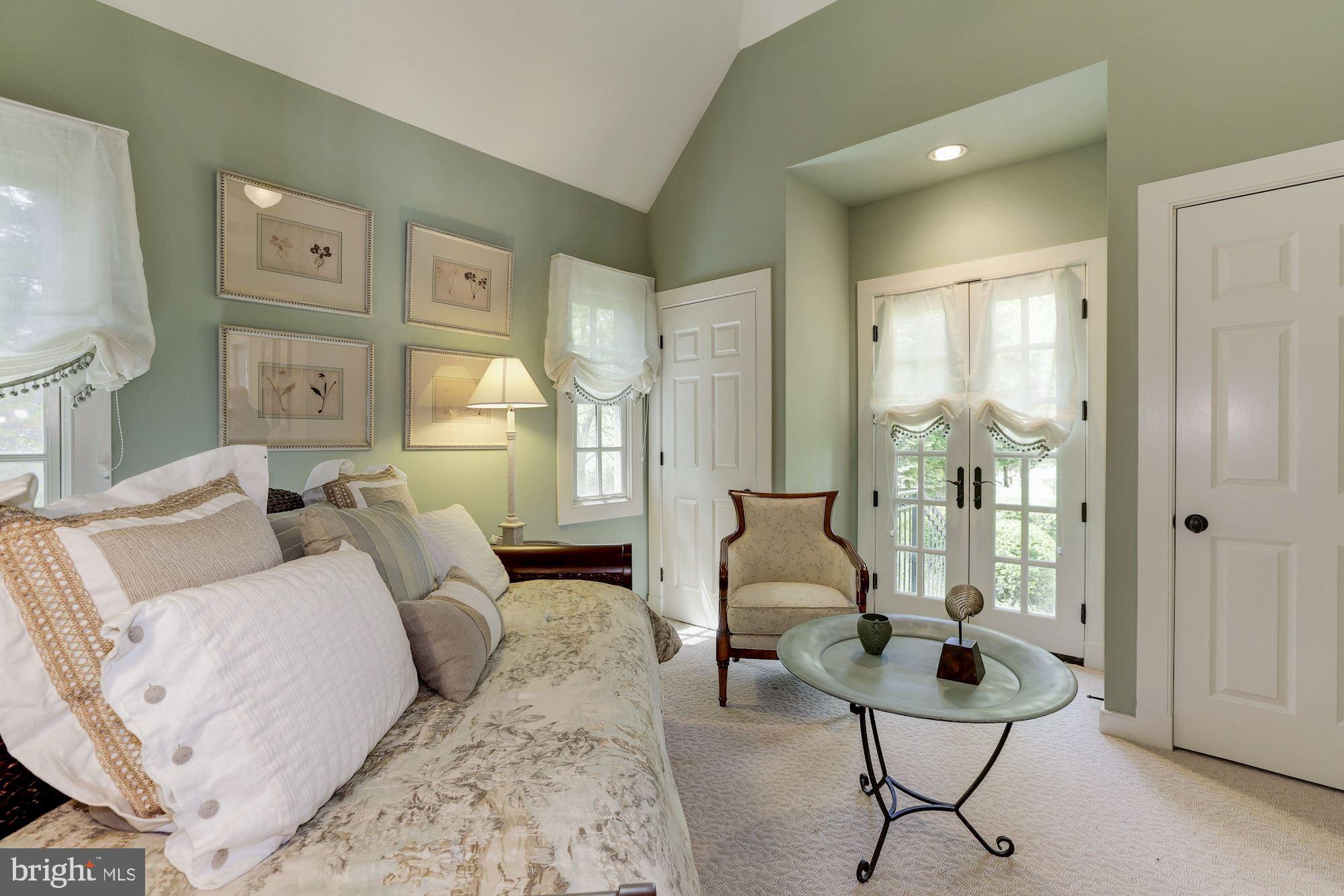 VIERS MILL VILLAGE - Residential