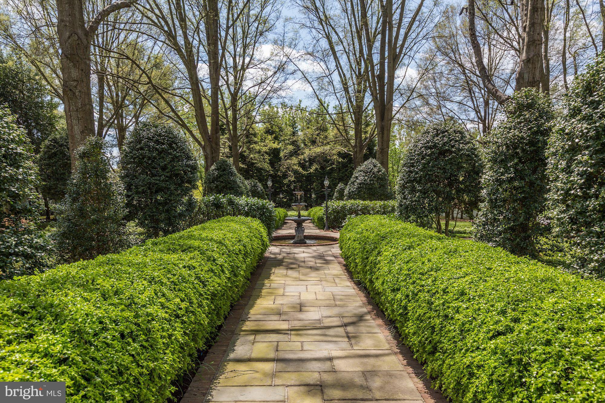 VIERS MILL VILLAGE - Residential