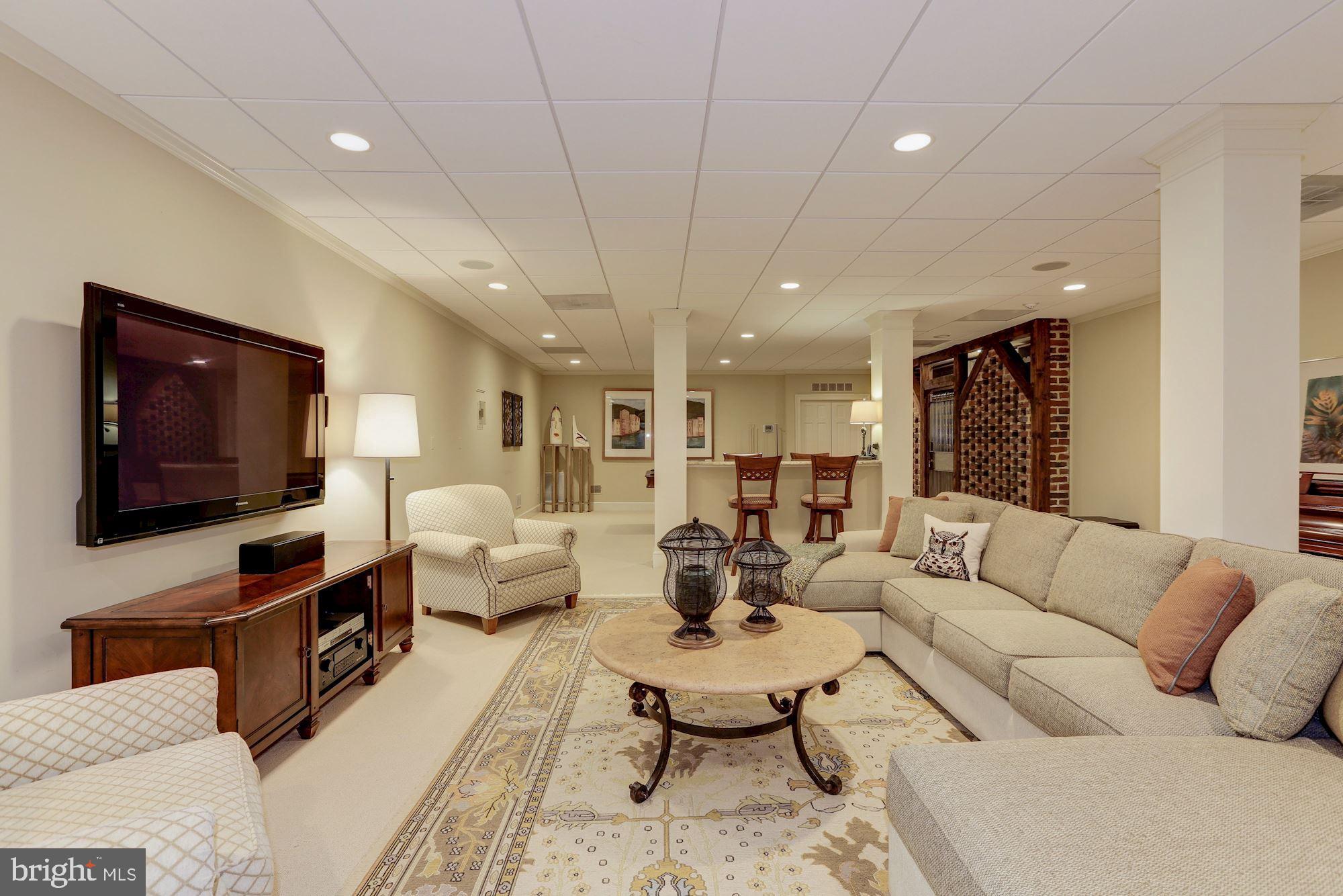 VIERS MILL VILLAGE - Residential