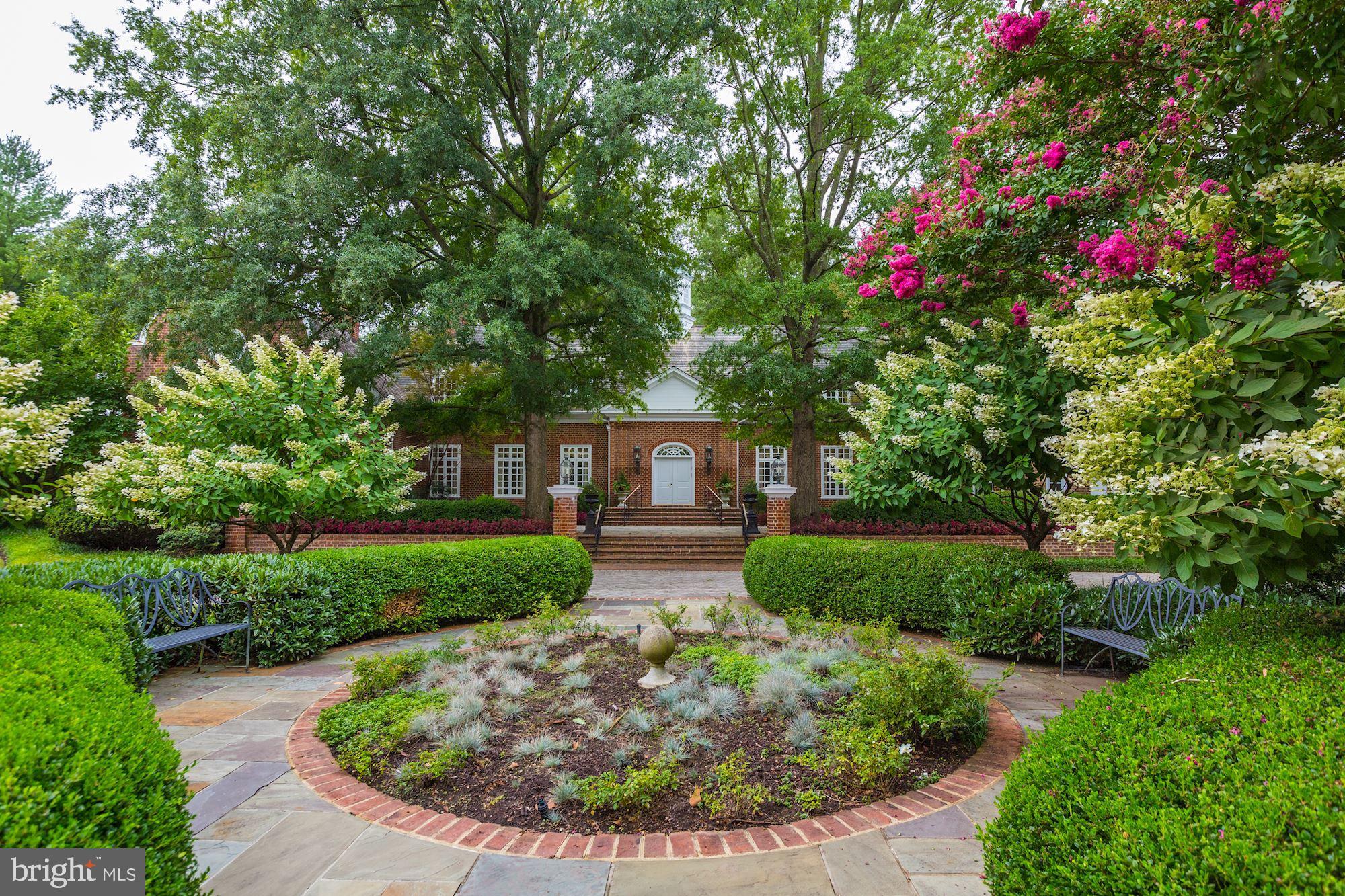 VIERS MILL VILLAGE - Residential