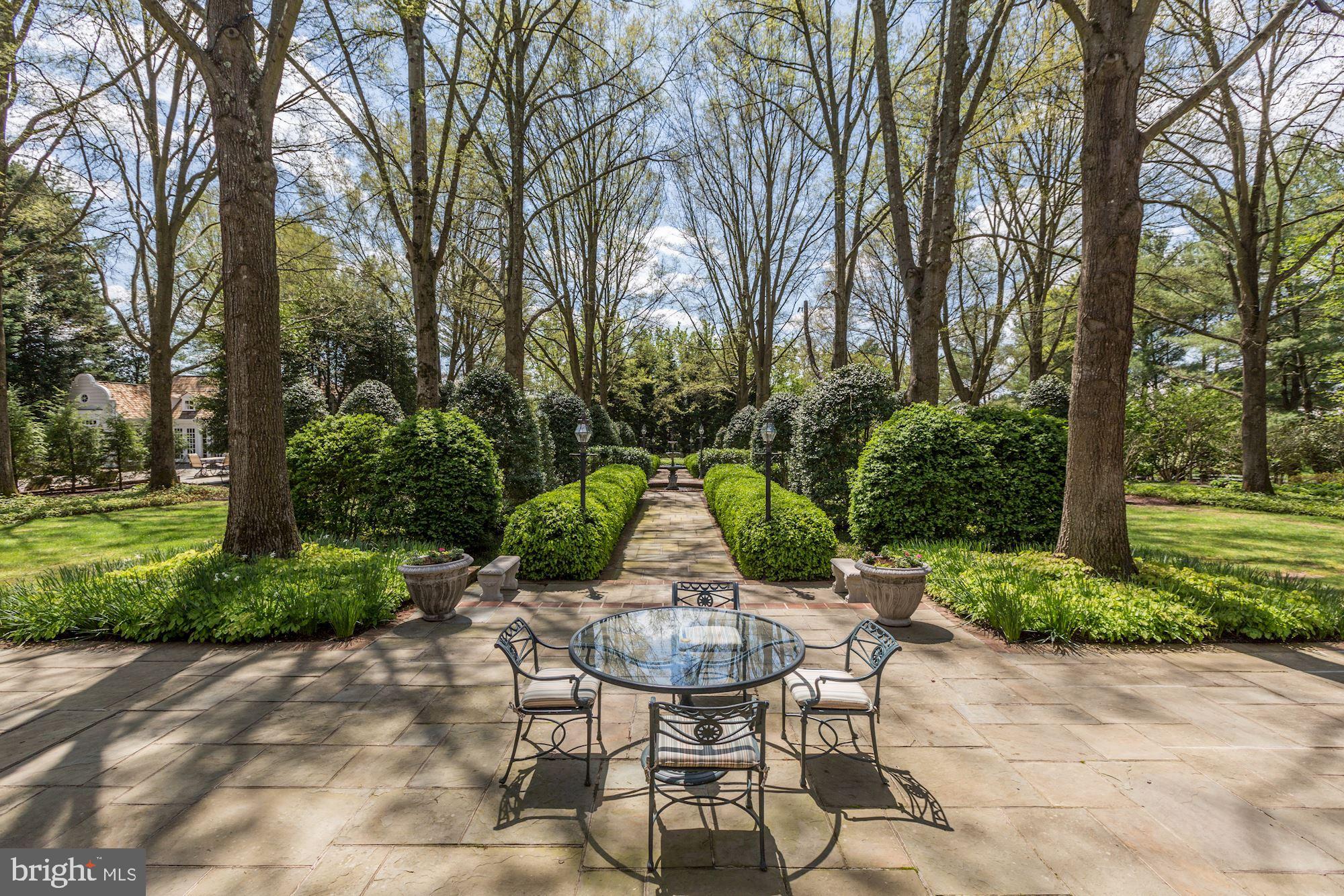 VIERS MILL VILLAGE - Residential