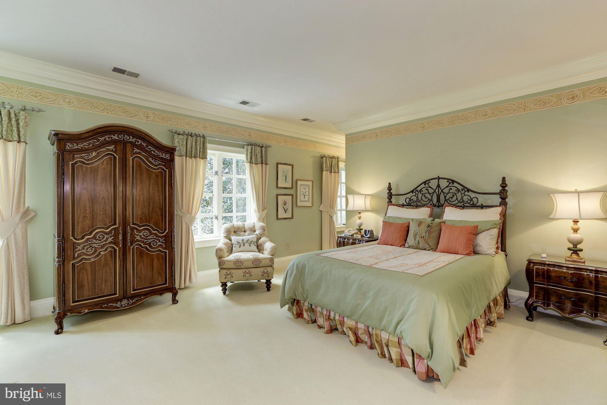 VIERS MILL VILLAGE - Residential