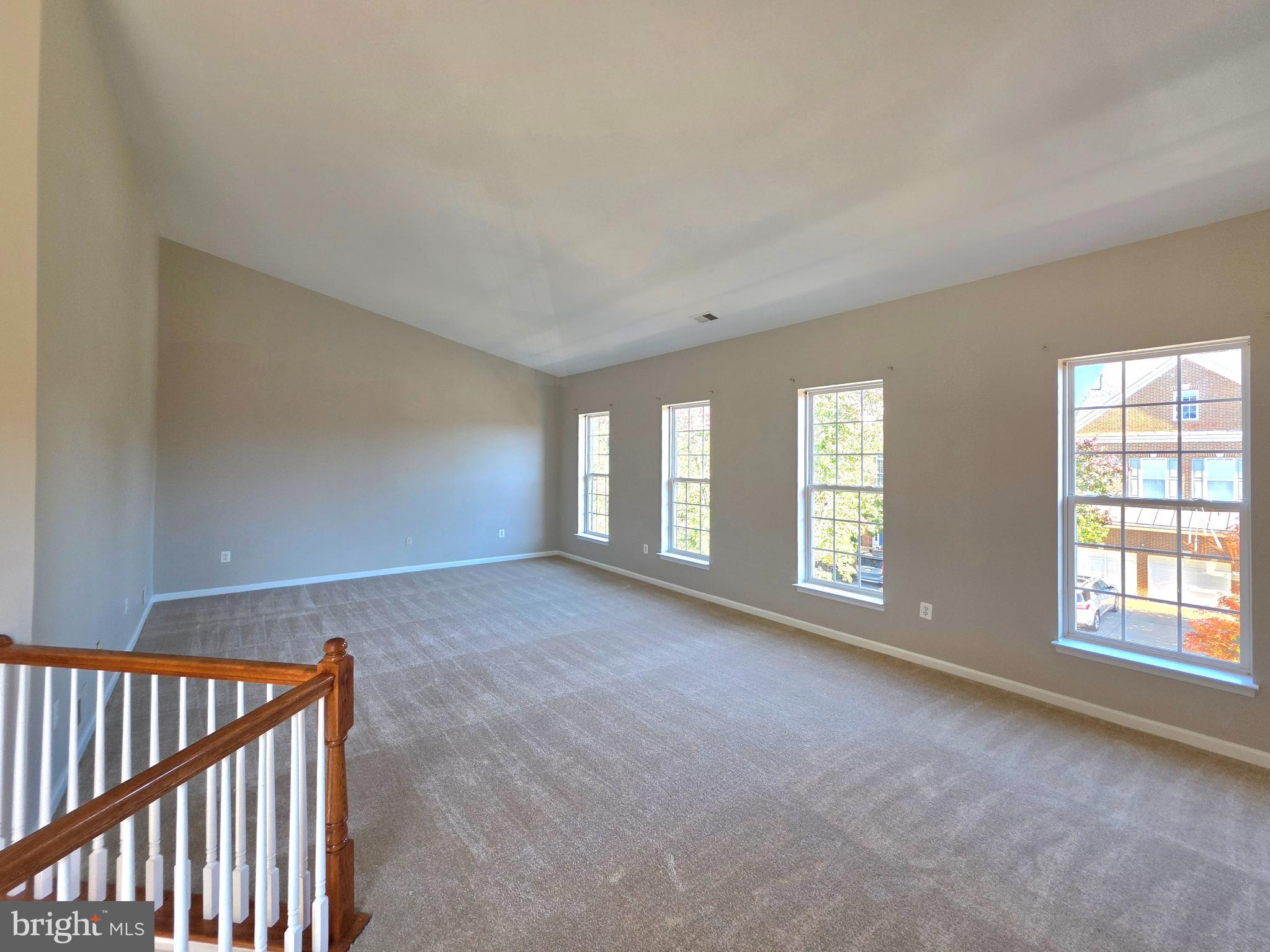 VILLAGE AT LORTON VALLEY - Residential Lease