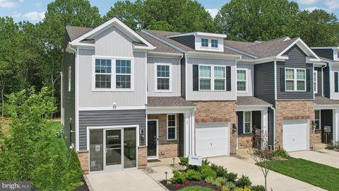 54 ROBERT DRIVE RUNNEMEDE NJ 08078