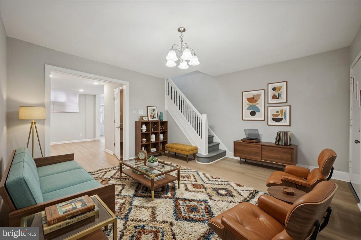 832 KENMORE ROAD