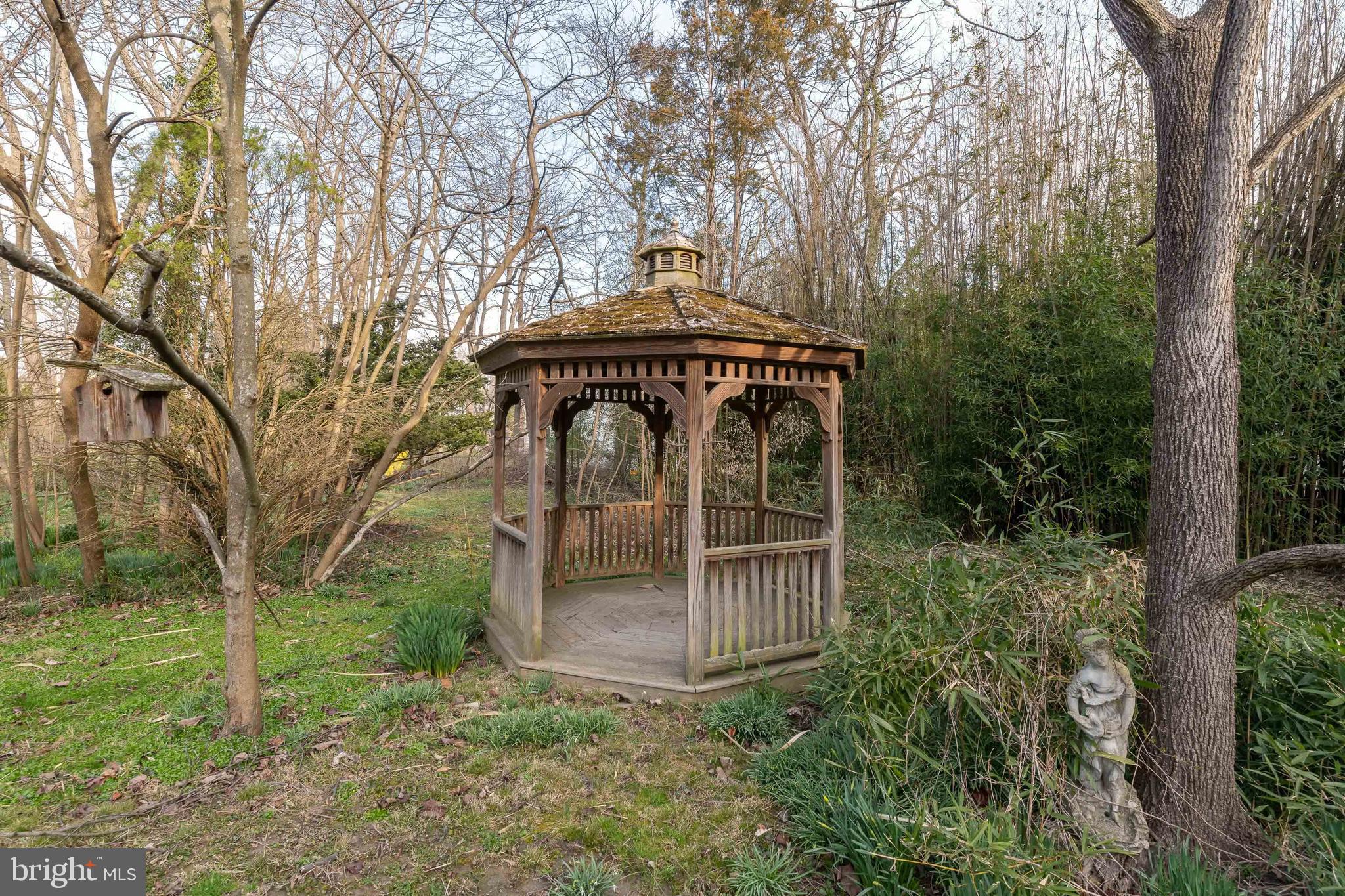 HISTORIC LUTHERVILLE - Residential