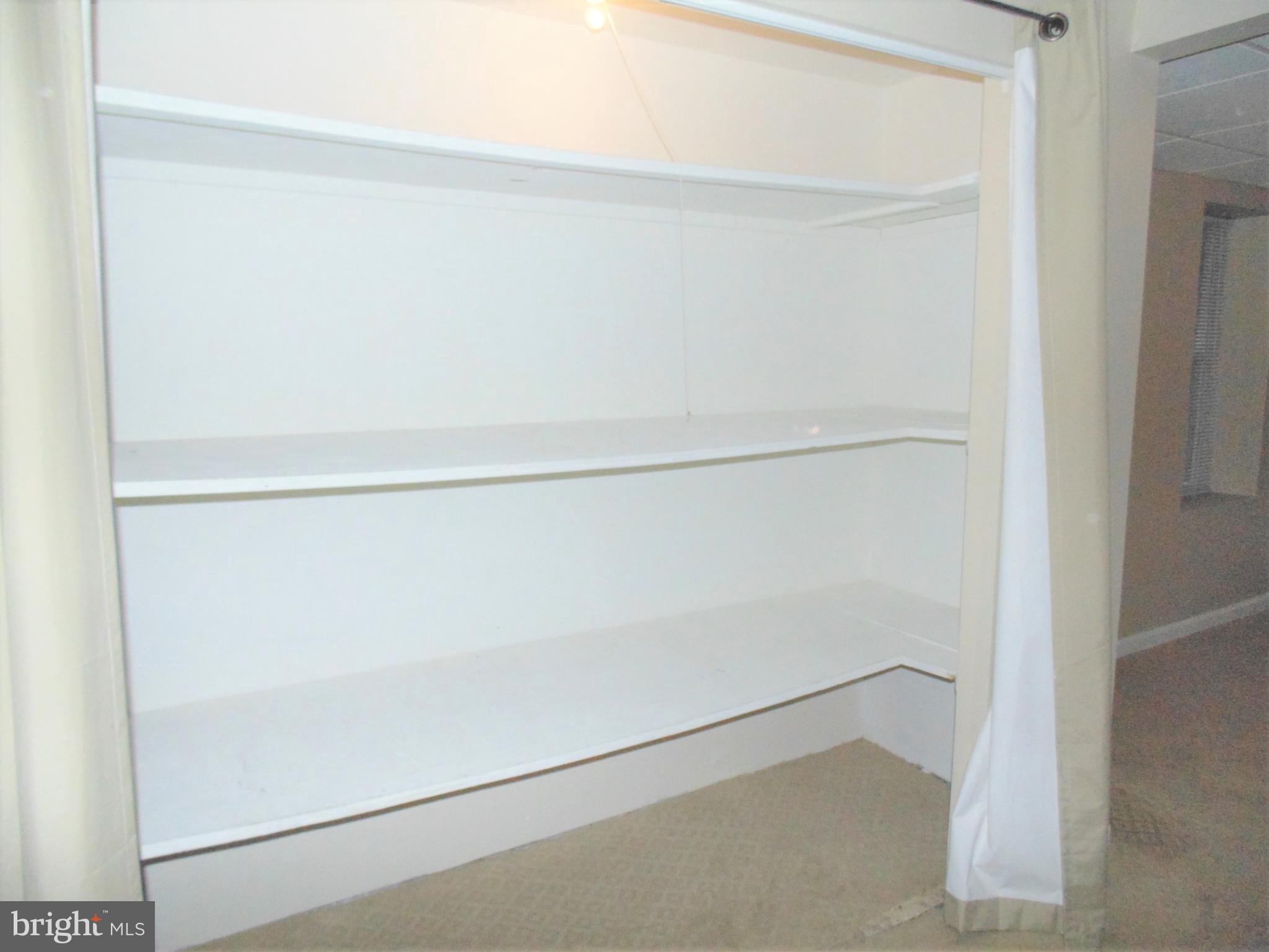 PINEY ORCHARD - Residential Lease