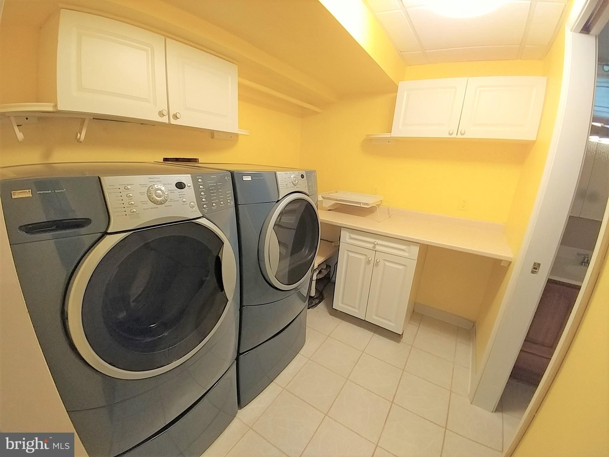 PINEY ORCHARD - Residential Lease