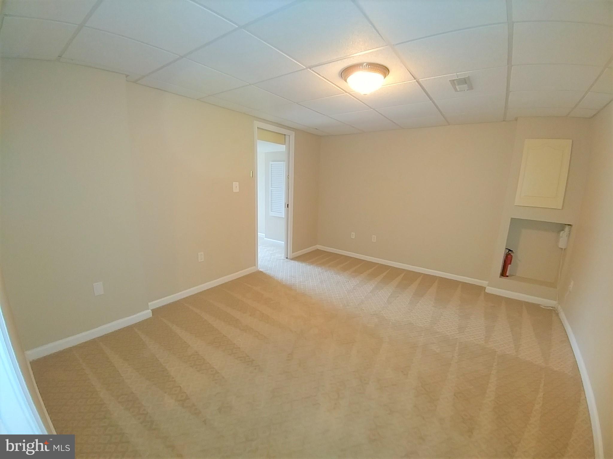 PINEY ORCHARD - Residential Lease