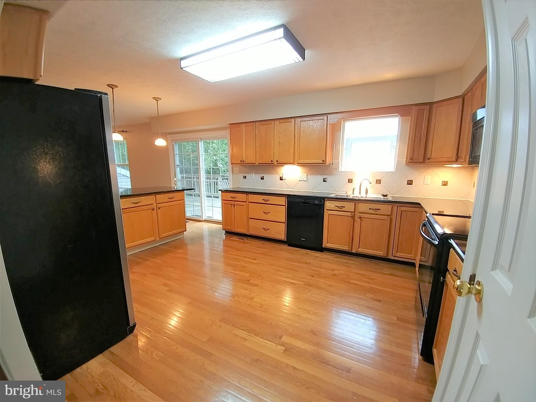 PINEY ORCHARD - Residential Lease