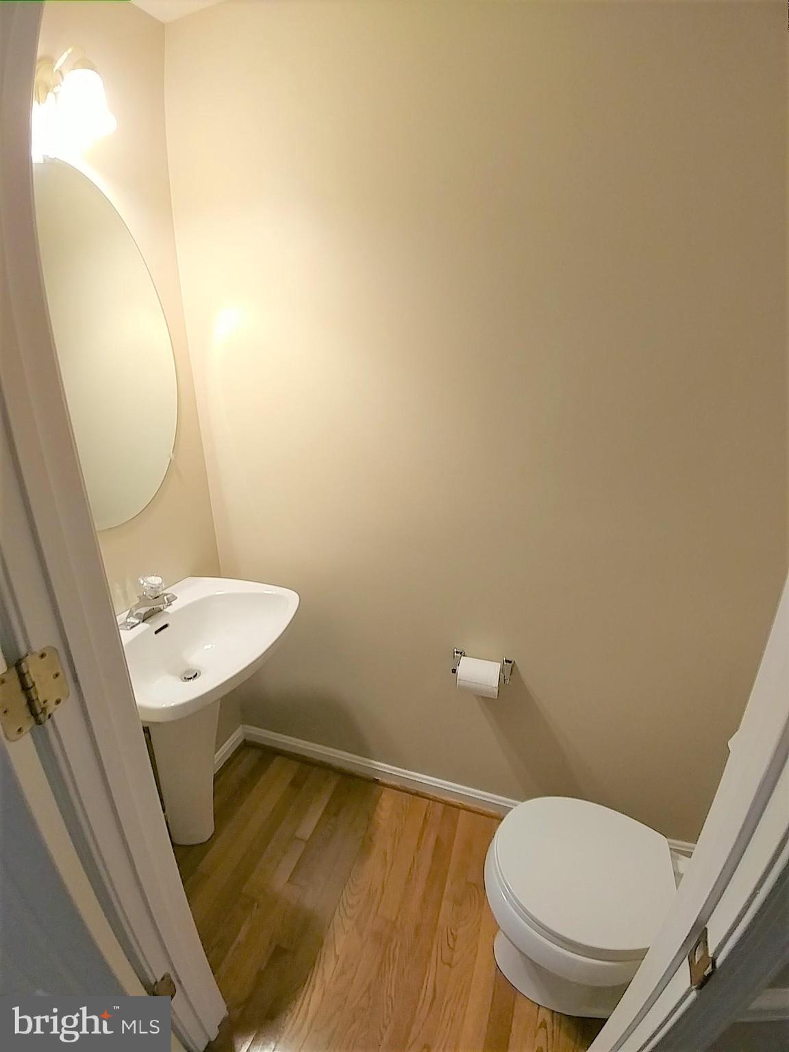 PINEY ORCHARD - Residential Lease