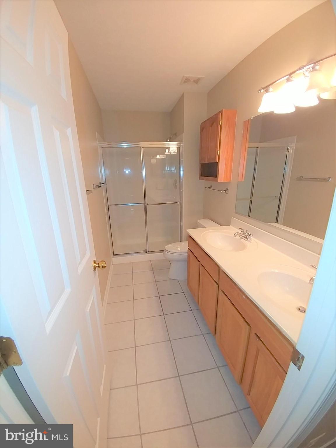 PINEY ORCHARD - Residential Lease