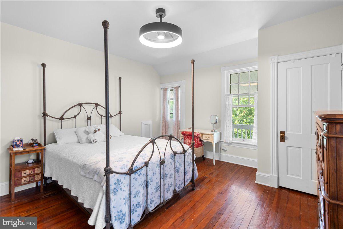 HAGERSTOWN - Residential
