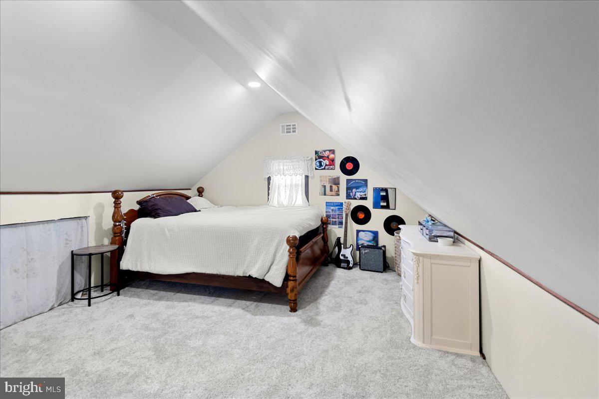 HAGERSTOWN - Residential