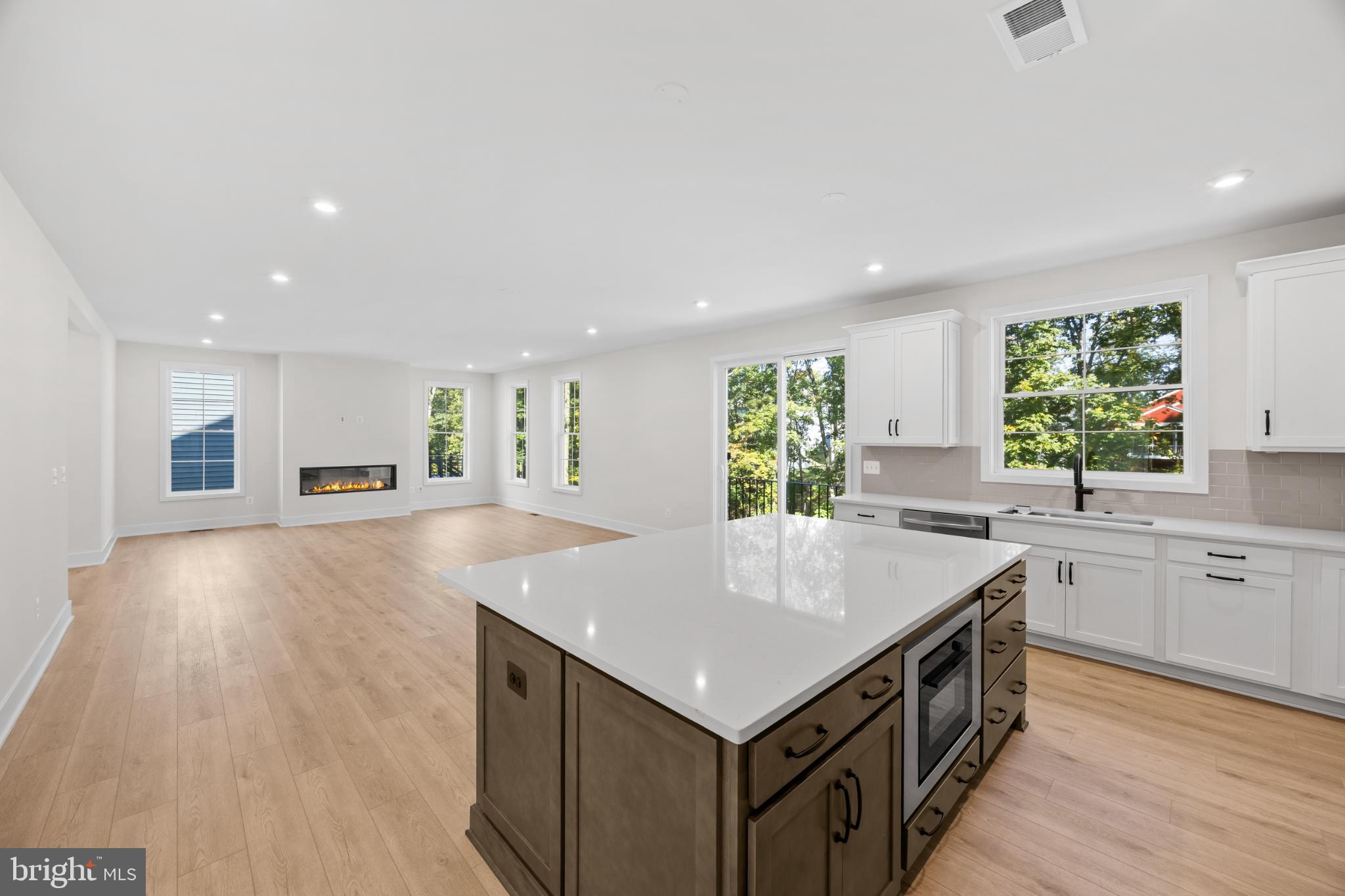 SNOWDEN BRIDGE - Residential Lease