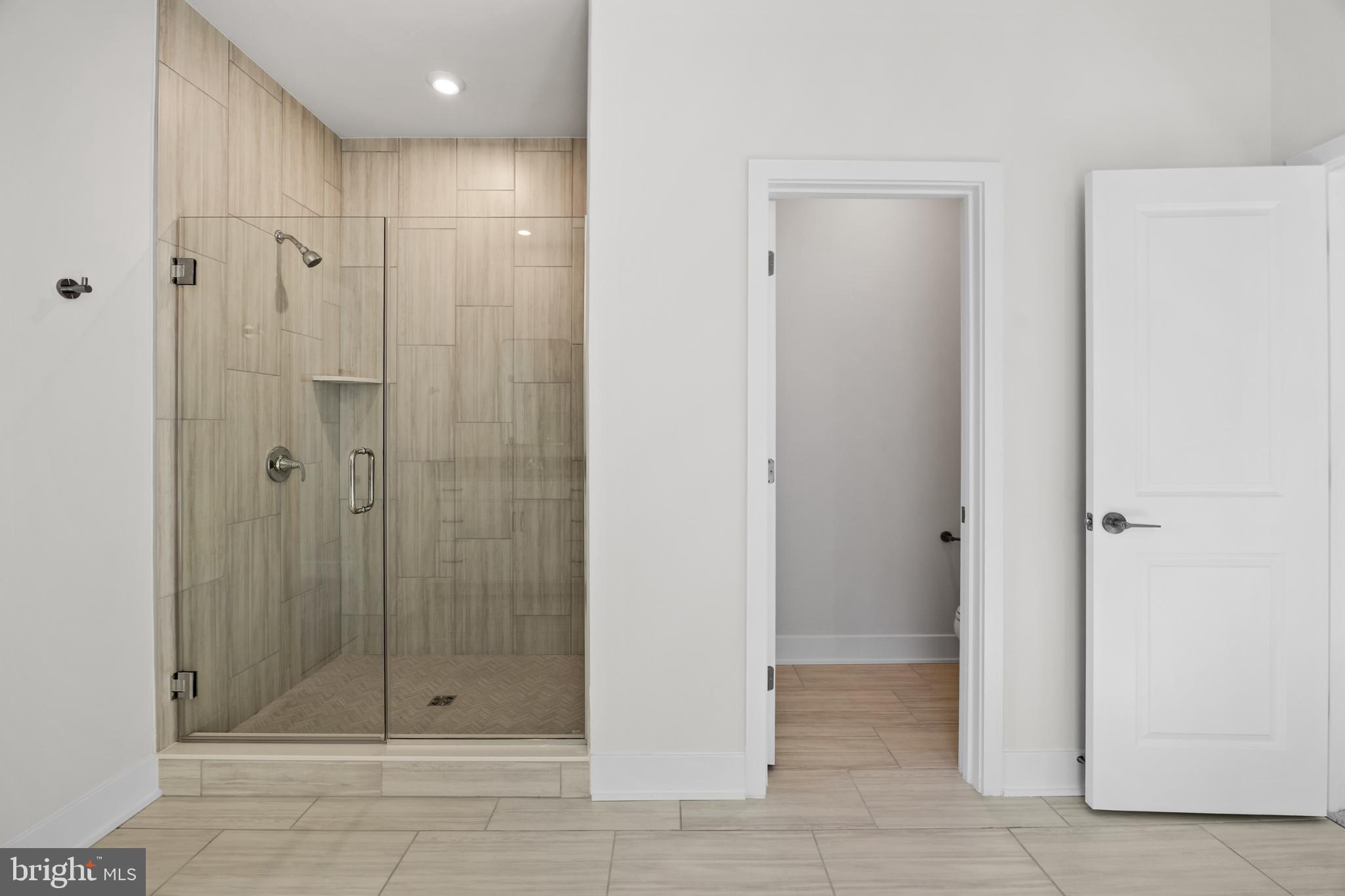 SNOWDEN BRIDGE - Residential Lease