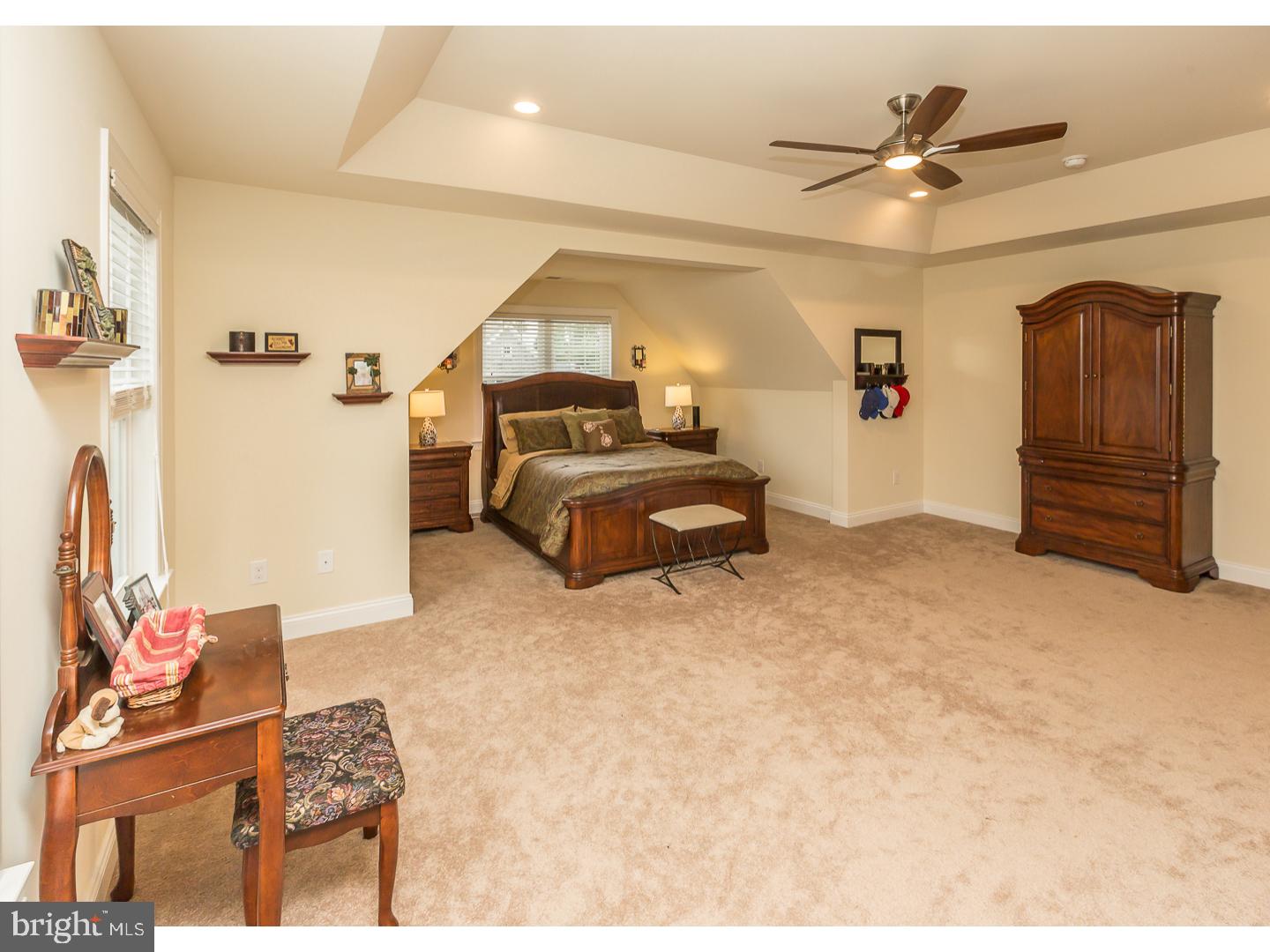 WOODMERE PARK - Residential