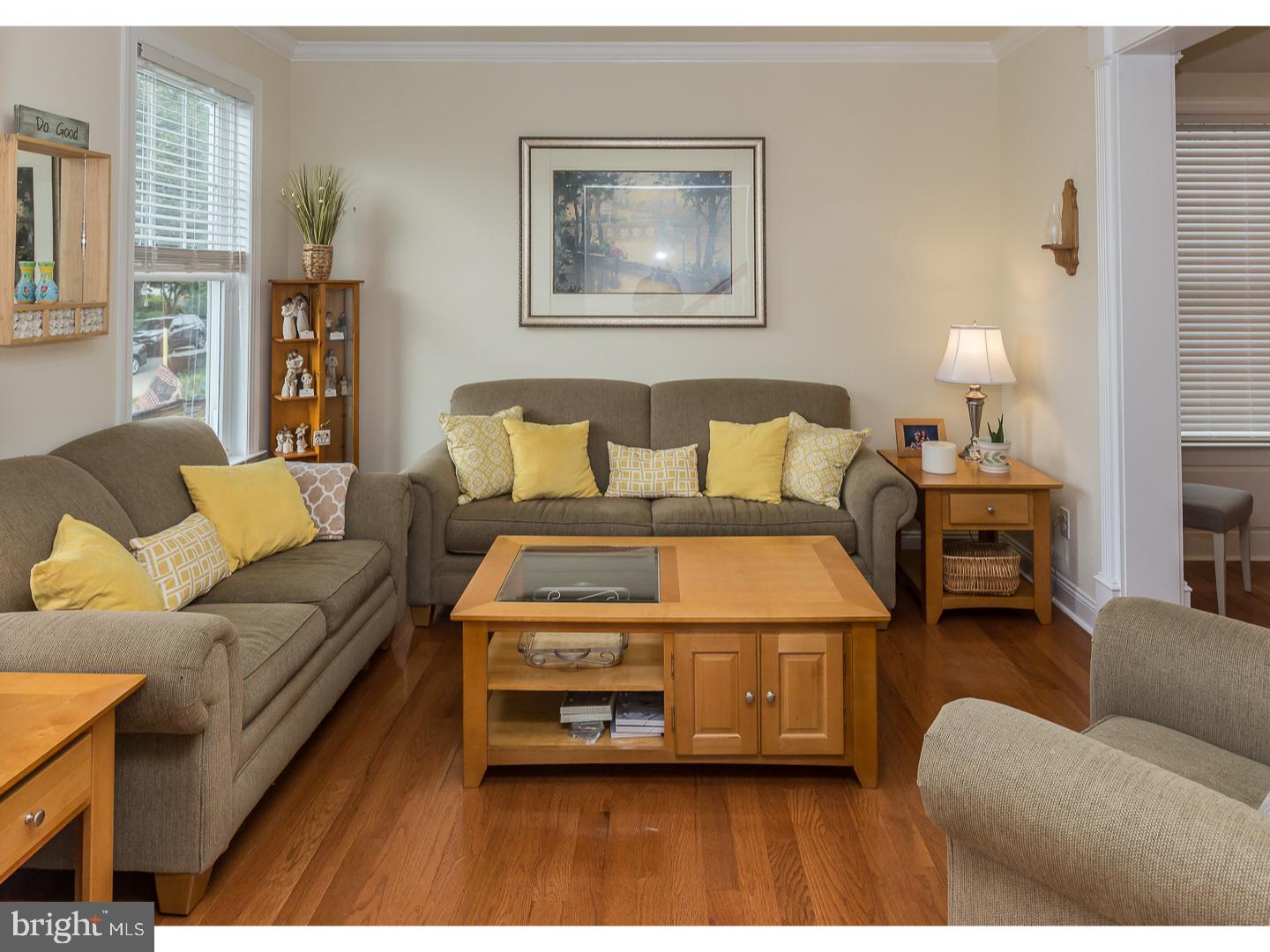 WOODMERE PARK - Residential