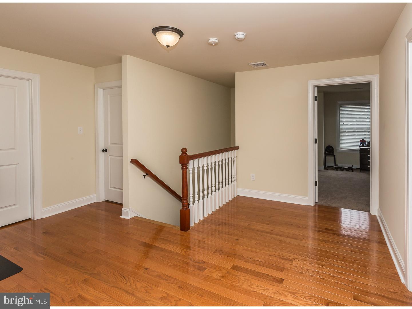 WOODMERE PARK - Residential
