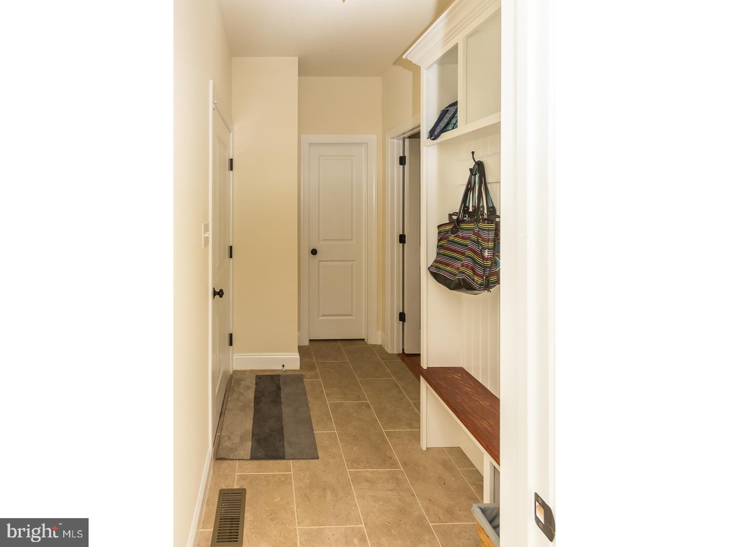 WOODMERE PARK - Residential