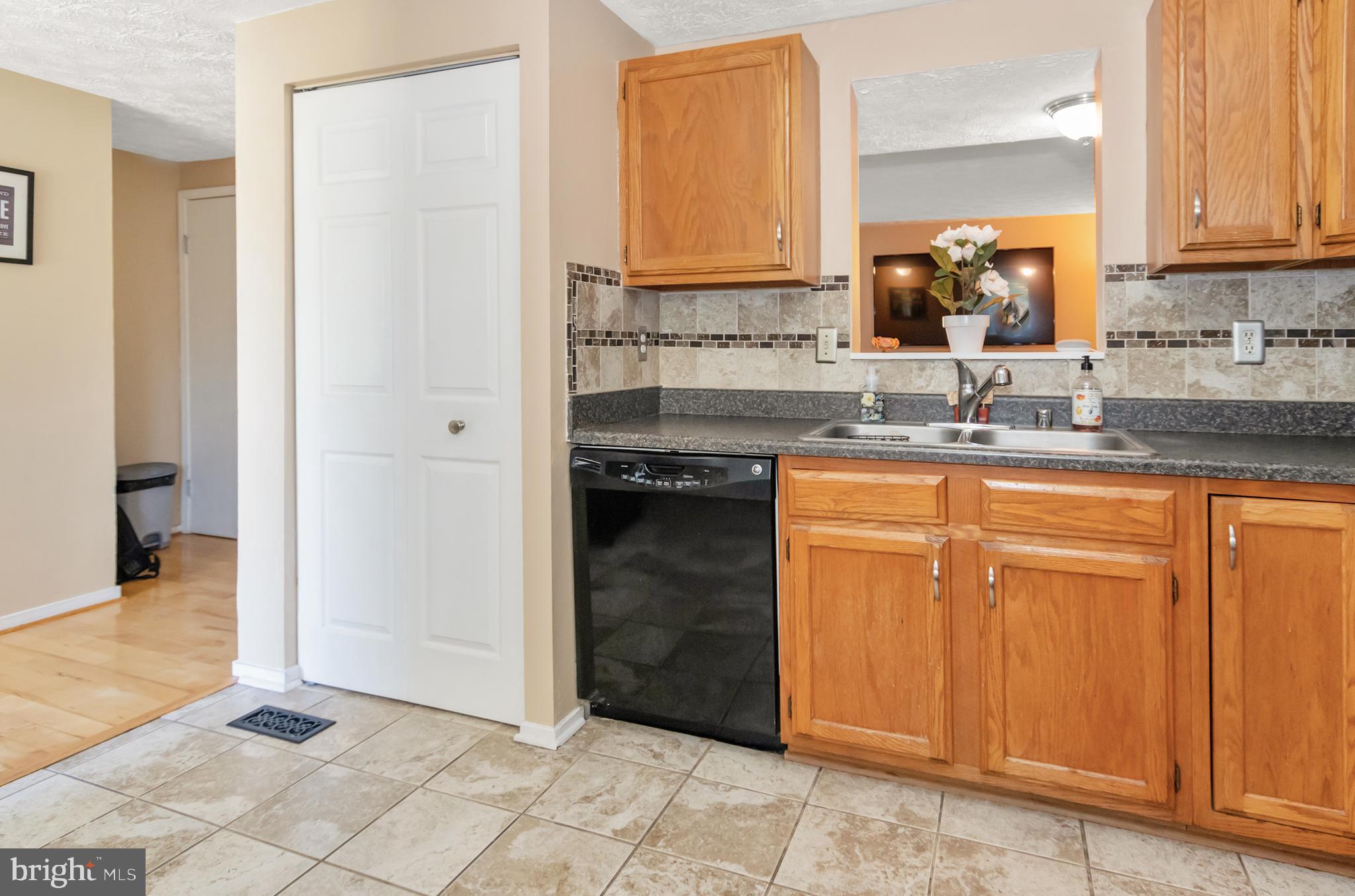 VILLAGE OF VANDERWAY - Residential