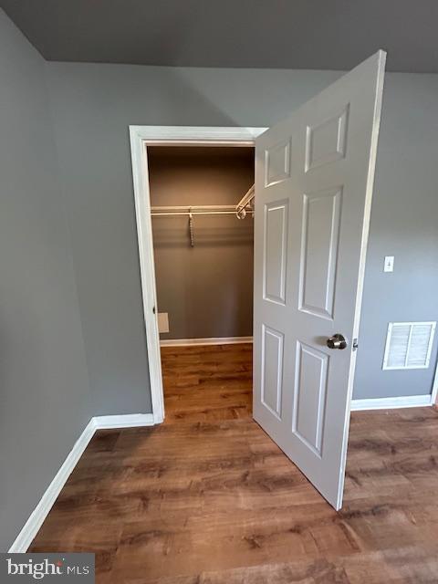 GREEN LAWN PARK - Residential Lease