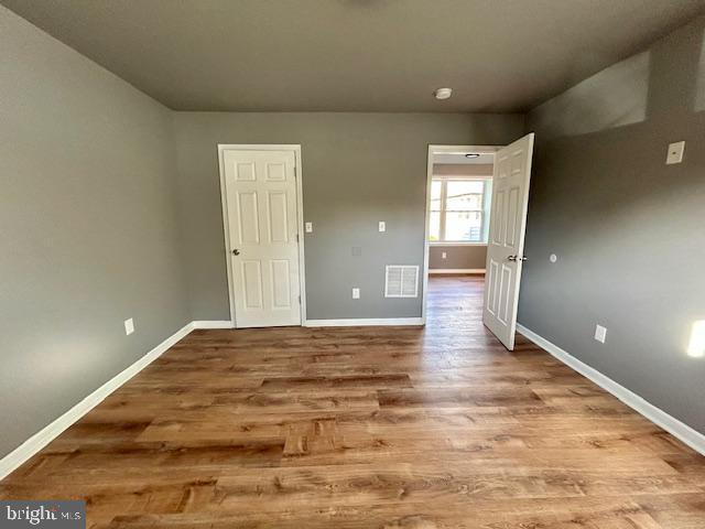 GREEN LAWN PARK - Residential Lease