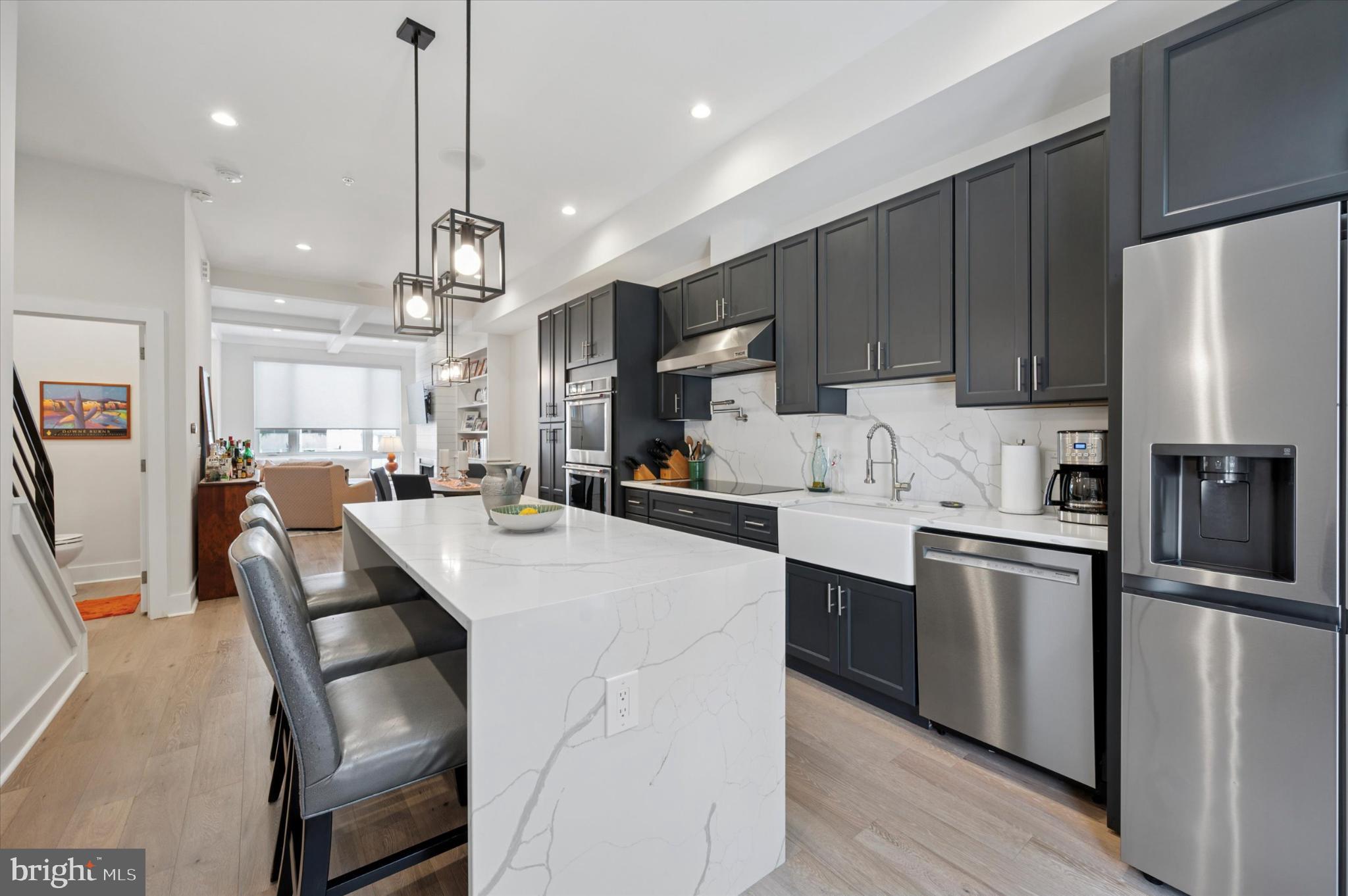 MANAYUNK - Residential