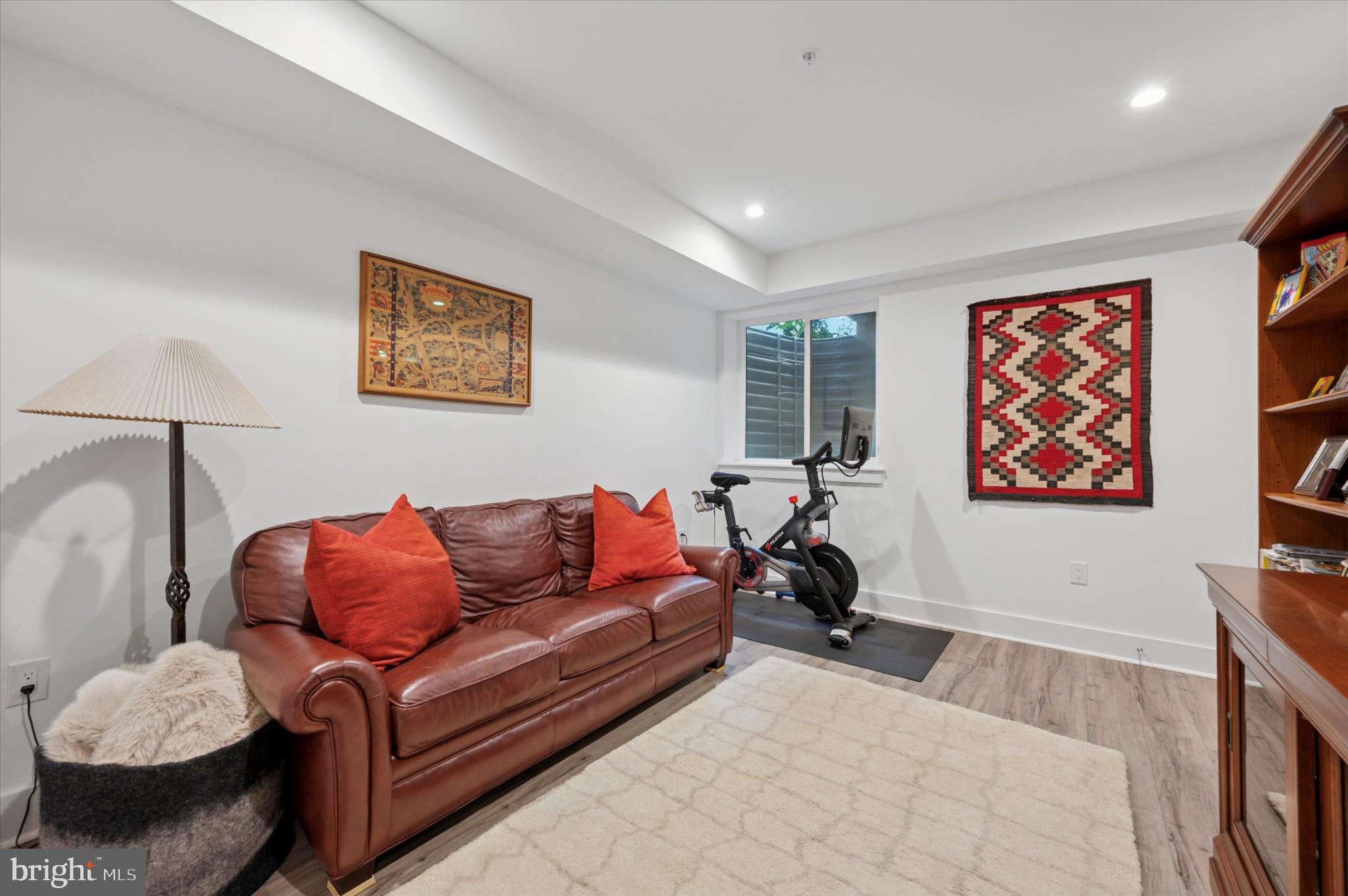 MANAYUNK - Residential