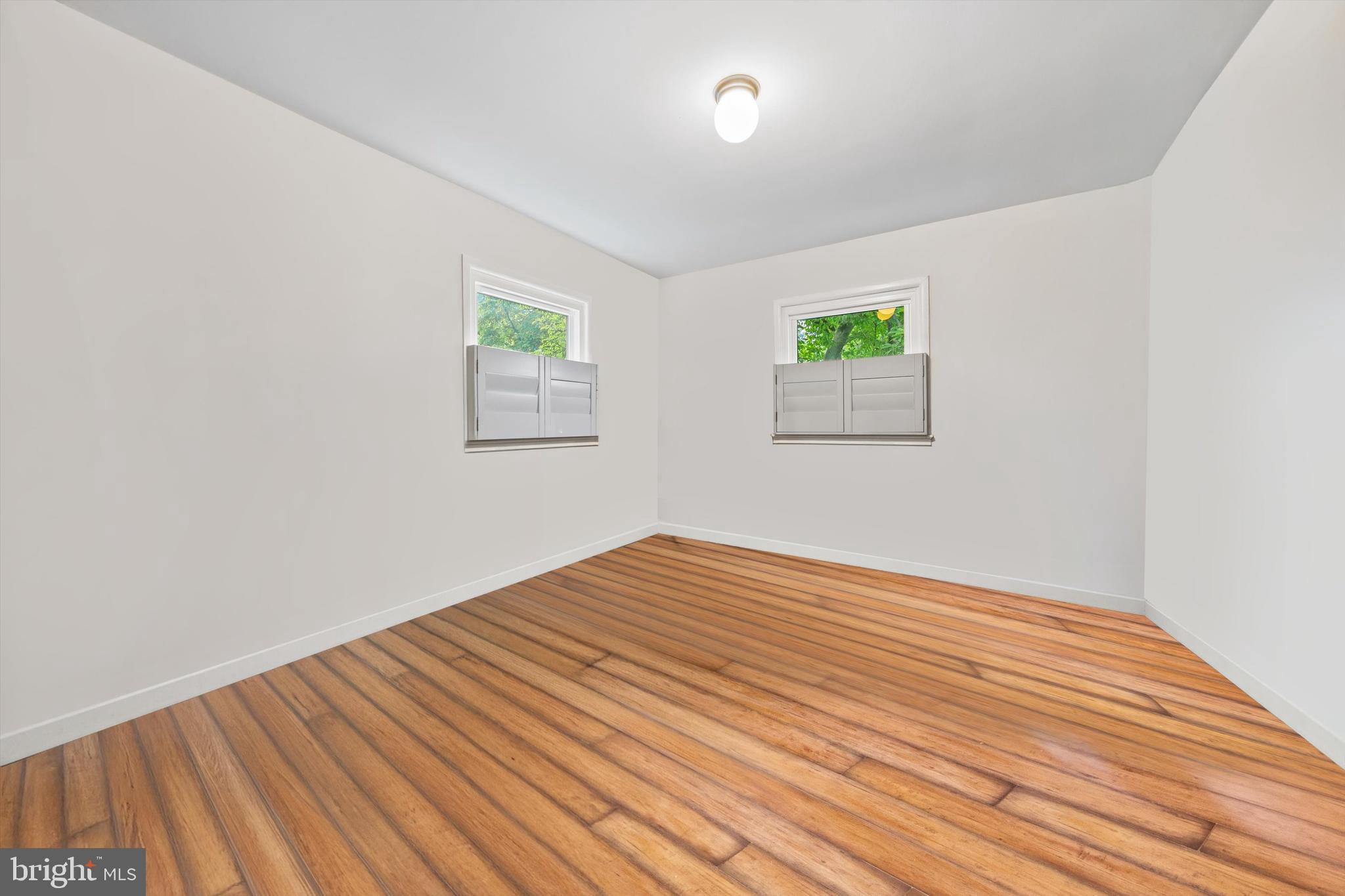 MARUMSCO HILLS - Residential Lease