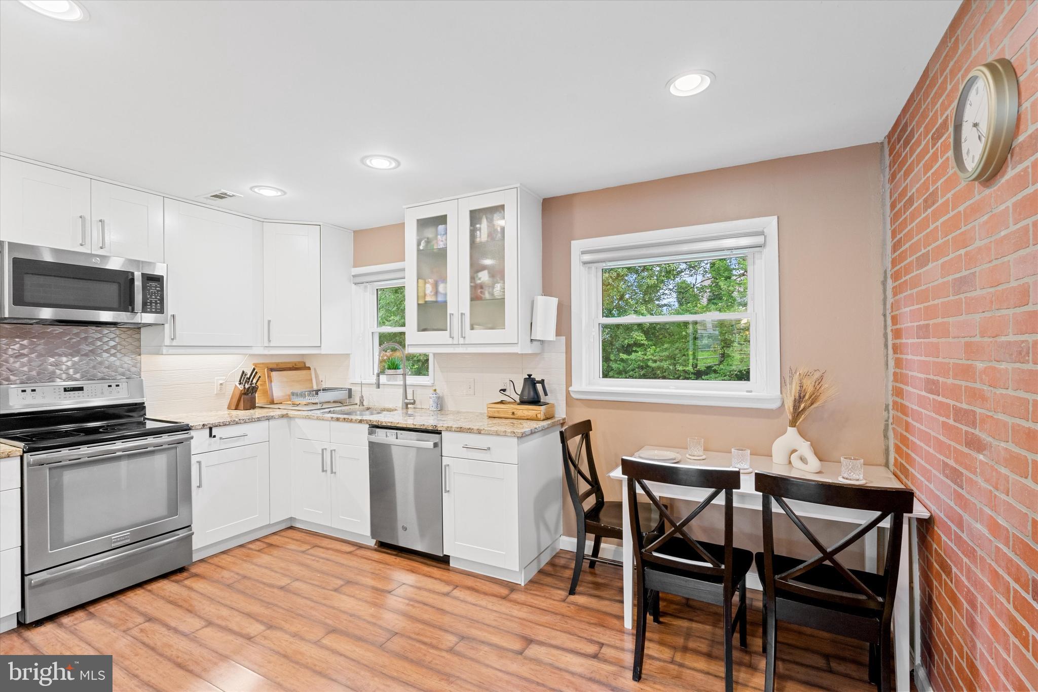 MARUMSCO HILLS - Residential Lease