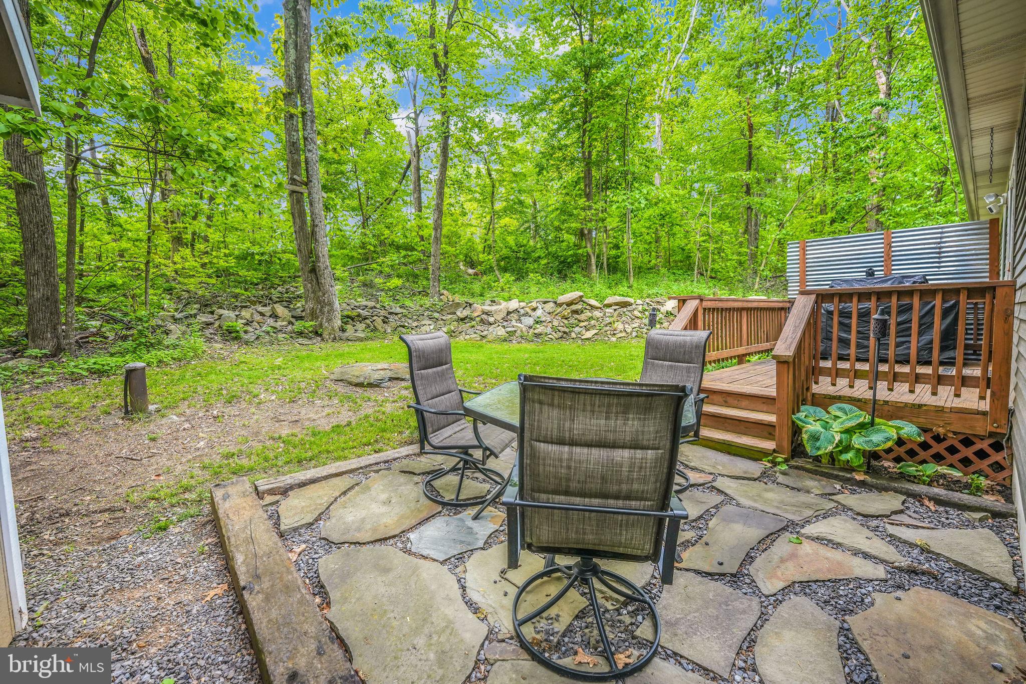 BLUE MOUNTAIN - Residential