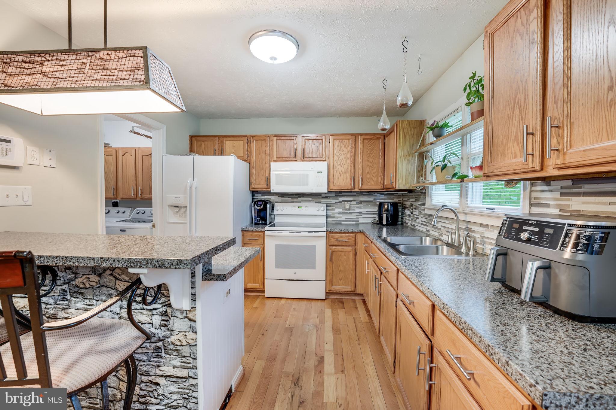 BLUE MOUNTAIN - Residential