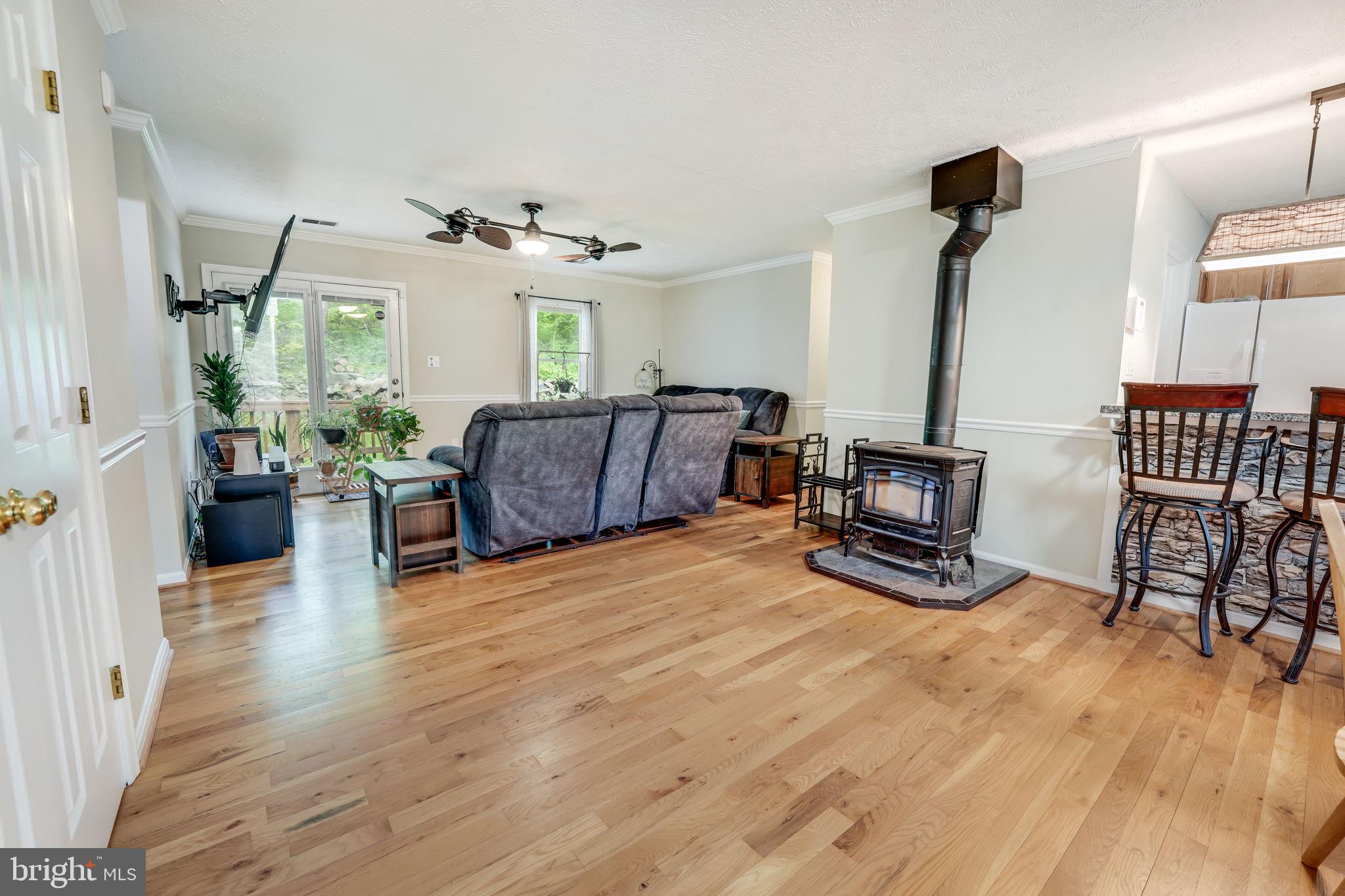 BLUE MOUNTAIN - Residential