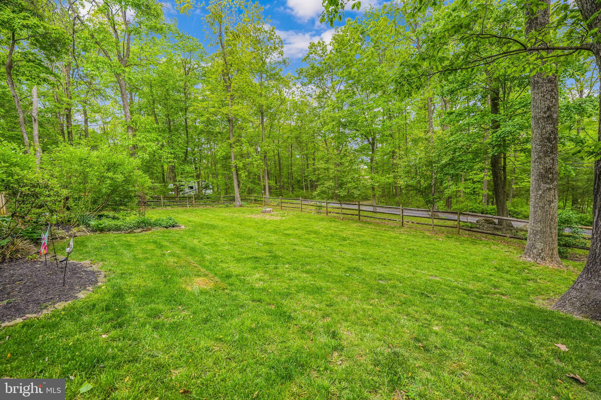 BLUE MOUNTAIN - Residential