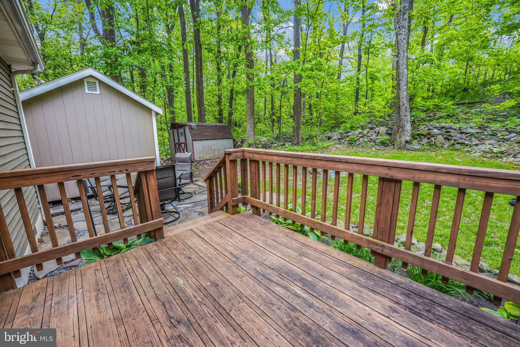 BLUE MOUNTAIN - Residential