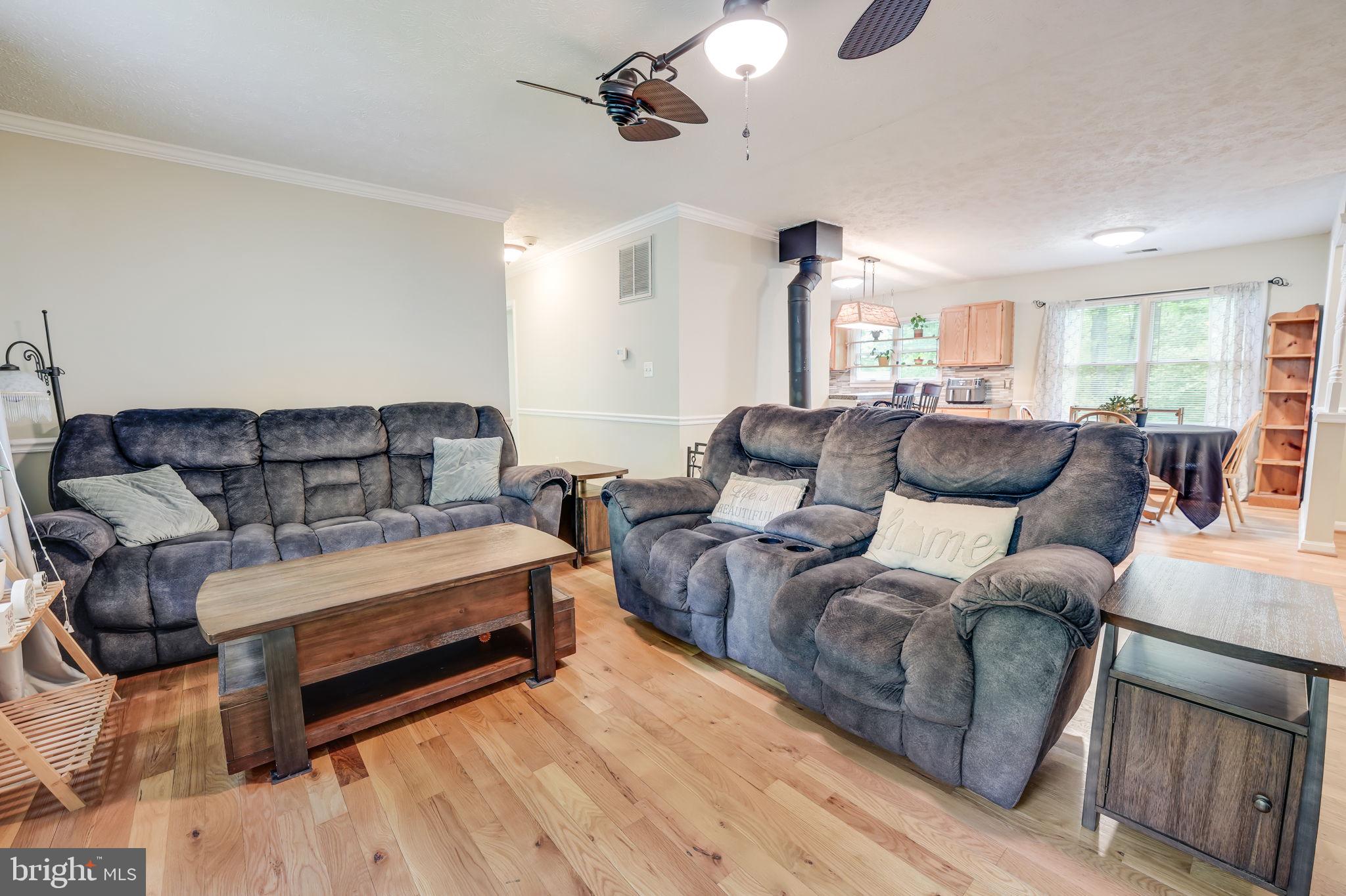 BLUE MOUNTAIN - Residential