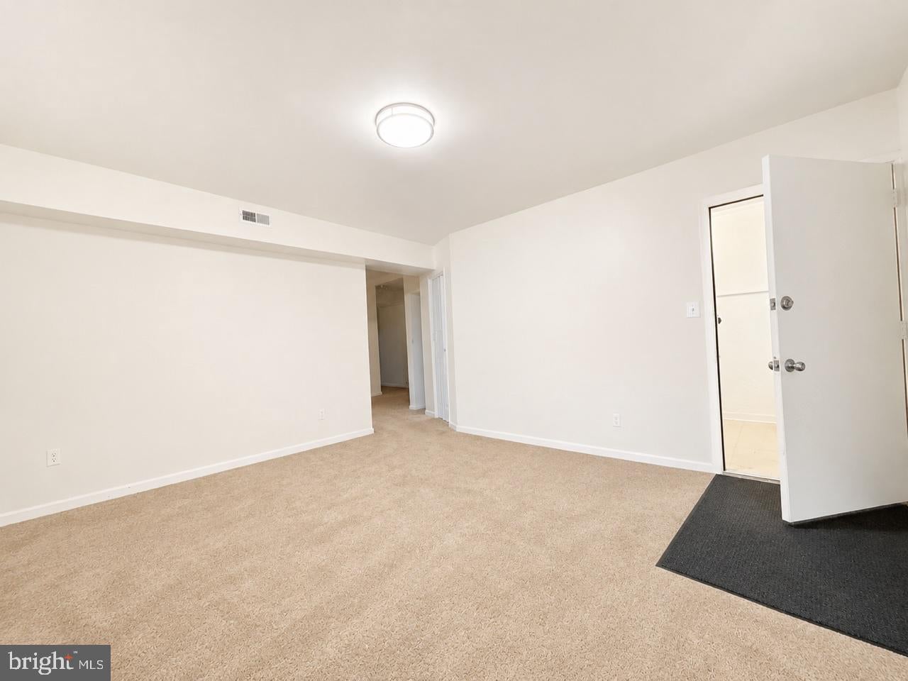 5313 ASTOR PLACE SE 2